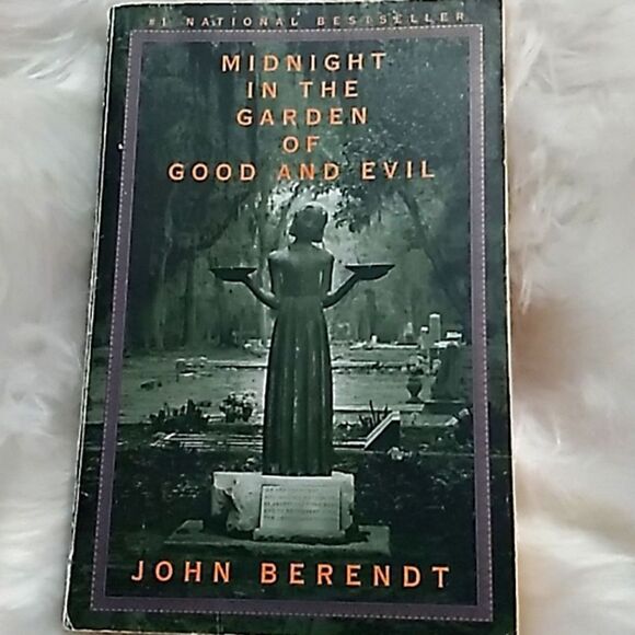 Midnight in the Garden of Good and Evil A Savannah Story vintage paperback - Picture 1 of 9